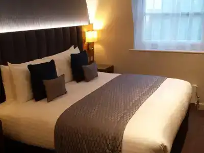 Norfolk Towers Paddington - 3