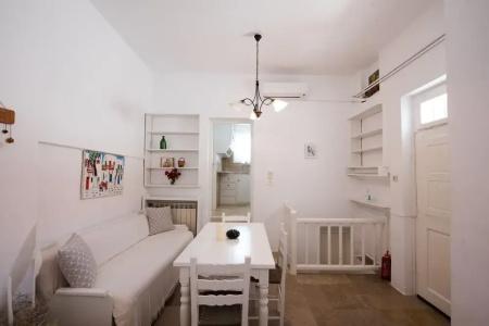 Eleanna's - 231