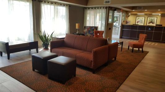 Best Western Airport Inn & Suites - 1