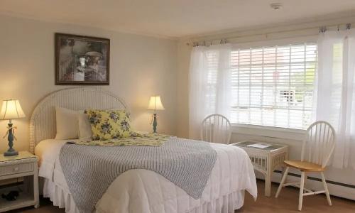 Red Horse Inn - 35