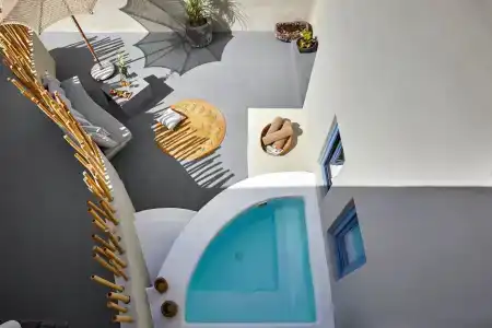 Luna Santorini Suites - 26