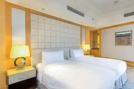Shangri-La Nanjing - 18