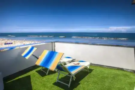 Alcazar - 48