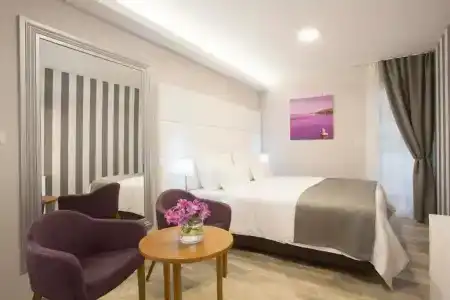 Boutique Intermezzo - Pag centre - 56