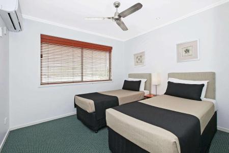 Comfort Inn & Northgate Airport - 3