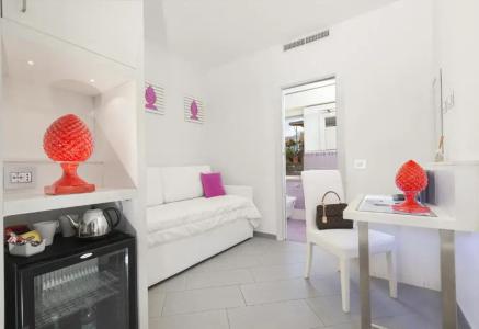 Tasso Suites & Spa - 73