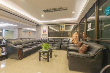 Boss Mansion - 1