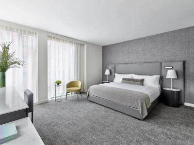 Smyth Tribeca - 92