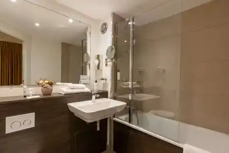 Best Western Royal Caen - 70
