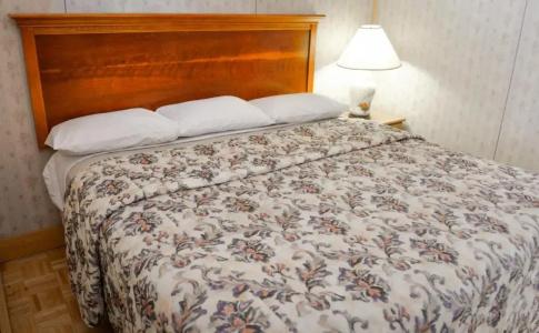 Lake Crest Inn - 32