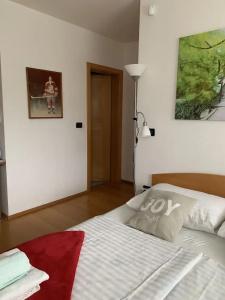 Rudi Hiti's Guest House - 32