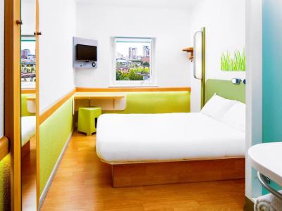 ibis budget Manchester Salford Quays - 46