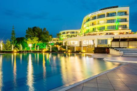 Chamada Prestige Luxury & Casino & Beach Club - 28