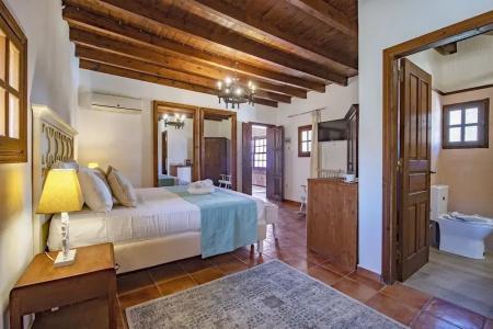 Saint Artemios and Oriental Suites - 22