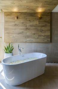 Fusion Suites Vung Tau - 59