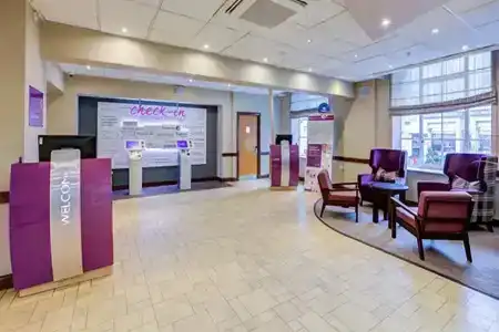 Premier Inn County Hall - 1