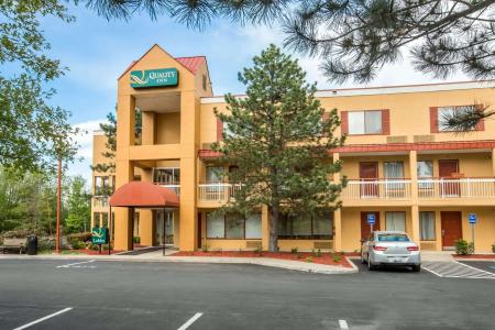 Quality Inn Colchester - 41