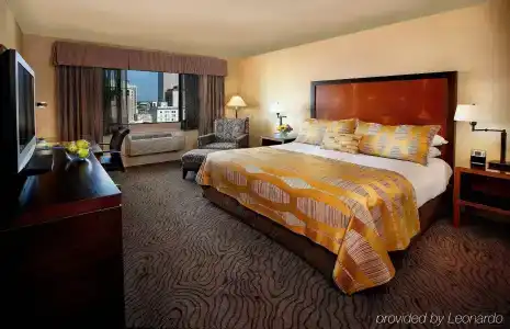 The Paramount Portland - 22