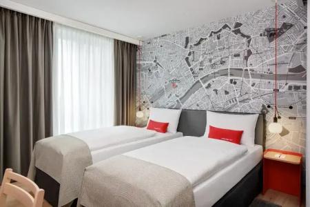 IntercityAmsterdam Airport - 53