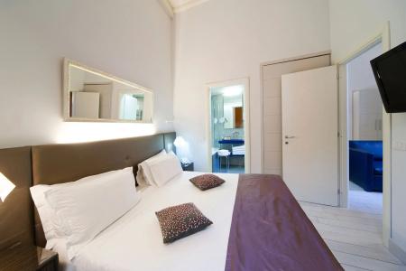 Navona Palace Luxury Inn - 15