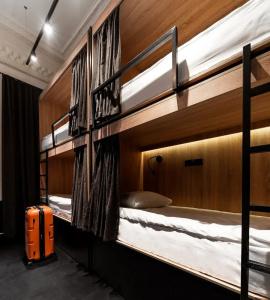 Globe Runner Hostel - 139