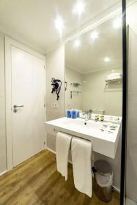 Parque Nereida Suites - 53