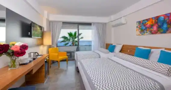 Floria Beach - 29