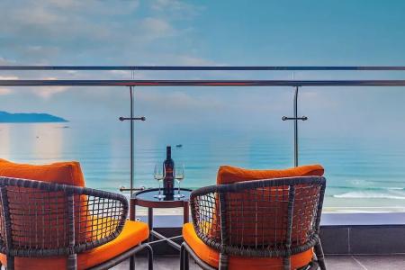 Le Sands Oceanfront Danang - 70