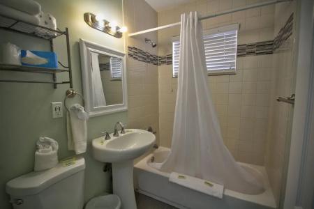 Hollywood Beachside Boutique Suite - 56