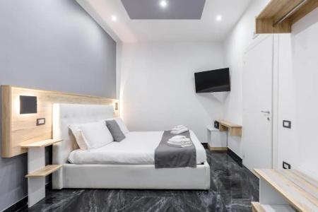 Bella Napoli Suites - 38