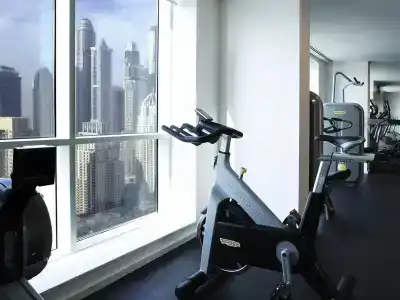 Pullman Dubai Jumeirah Lakes Towers - 21