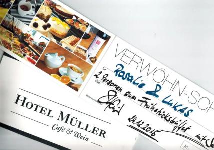 Müller Café & Wein - Mondholzhotel - 22