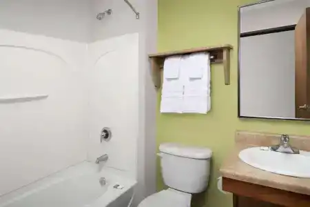 WoodSpring Suites - 29
