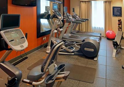 Hampton Inn & Suites Crystal City Dca - 21
