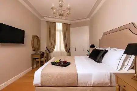 Athens Mansion Luxury Suites - 79