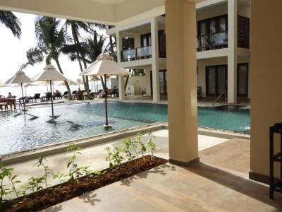 Sapphire Seas Beachfront - 30