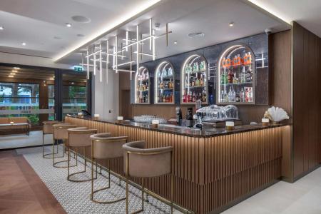 Doubletree By Hilton Center - 24