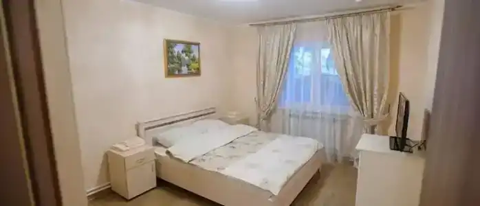 Флора Парк - 81