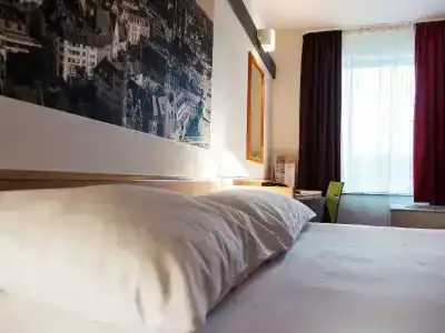 ibis Bonn - 46