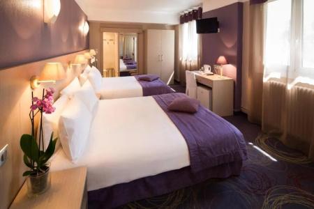 Quality Hôtel Christina Lourdes - 55