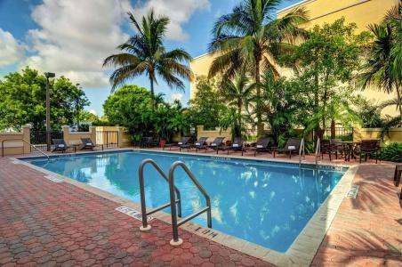 Hyatt Place Fort Lauderdale Cruise Port - 17