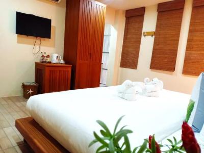 Deva Beach Resort Samui - 81