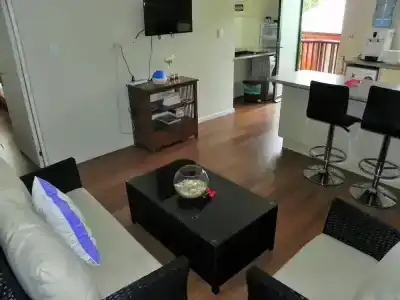 Hillside Retreat - 3