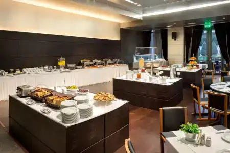 Esperos Palace Luxury & Spa - 10
