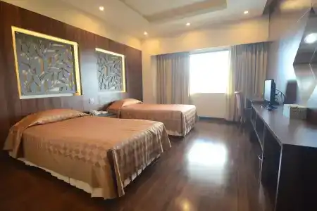 Charoen - 5