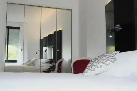 Hostellerie Du Grand Saint Antoine - 64