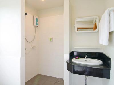 Diamond Place - 6