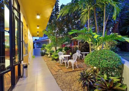 Tairada Boutique - 17