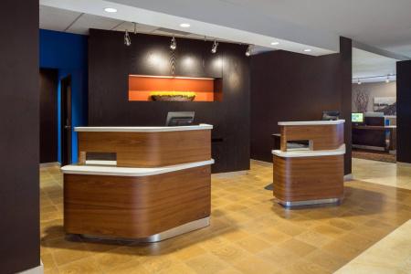Courtyard by Marriott Denver Central Park - 1