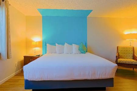 Coast River Inn By Oyo - 72